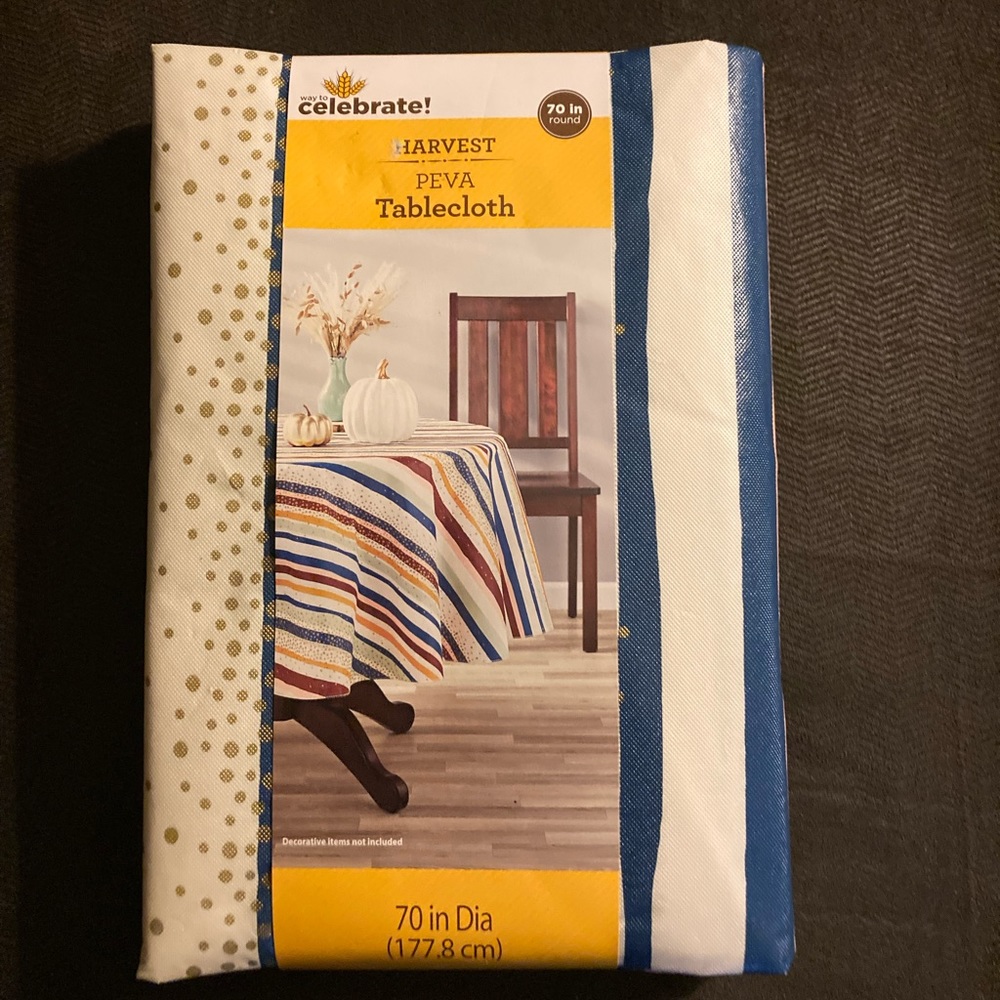NWOT Harvest Peva Tablecloth
